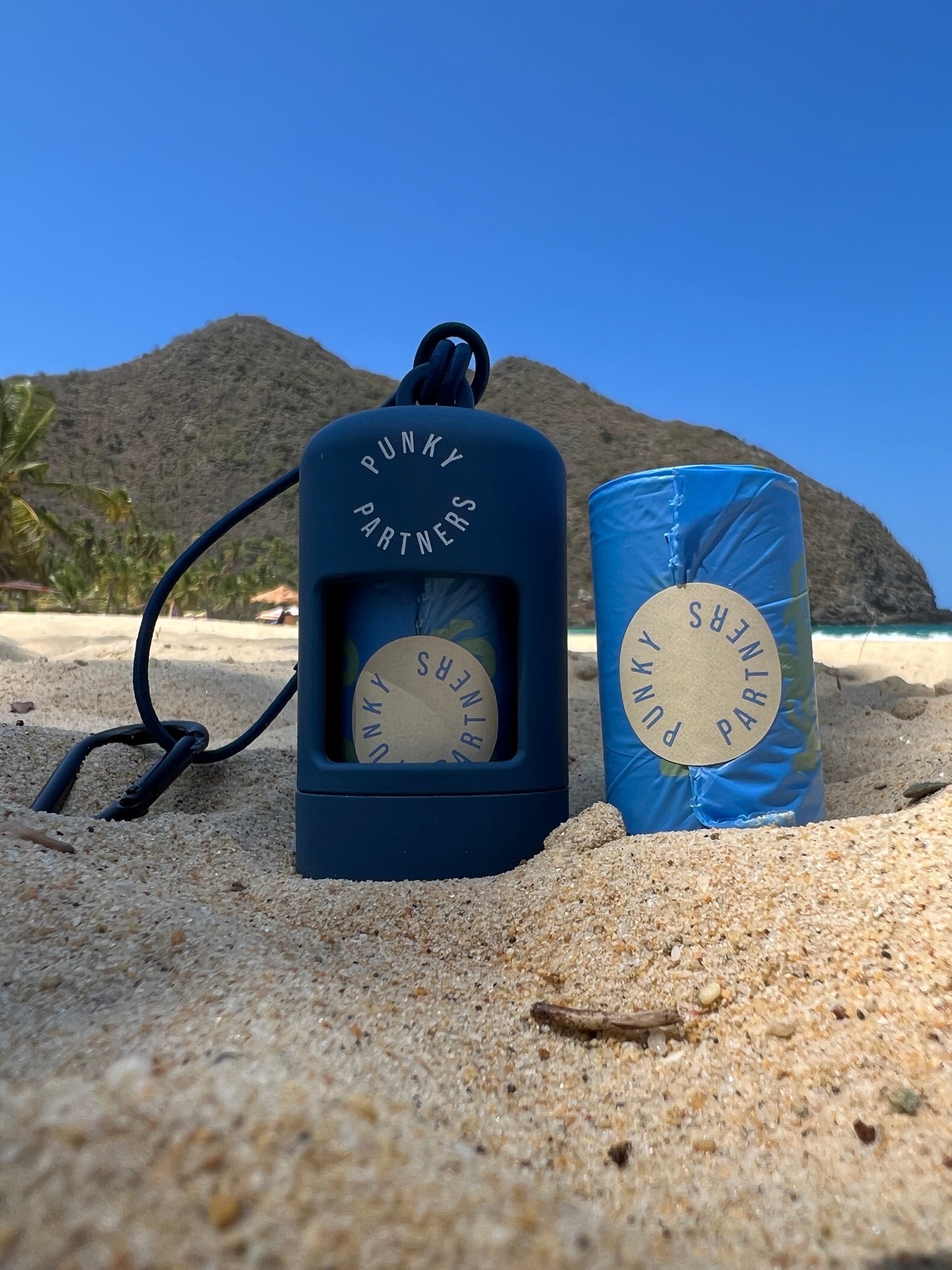 Dispensador Punky Partners + 2 Rollos biodegradables